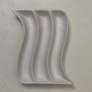 Today’s Living Divided White Ceramic 3 Section Olive Appetizer Nut Trinket Dish